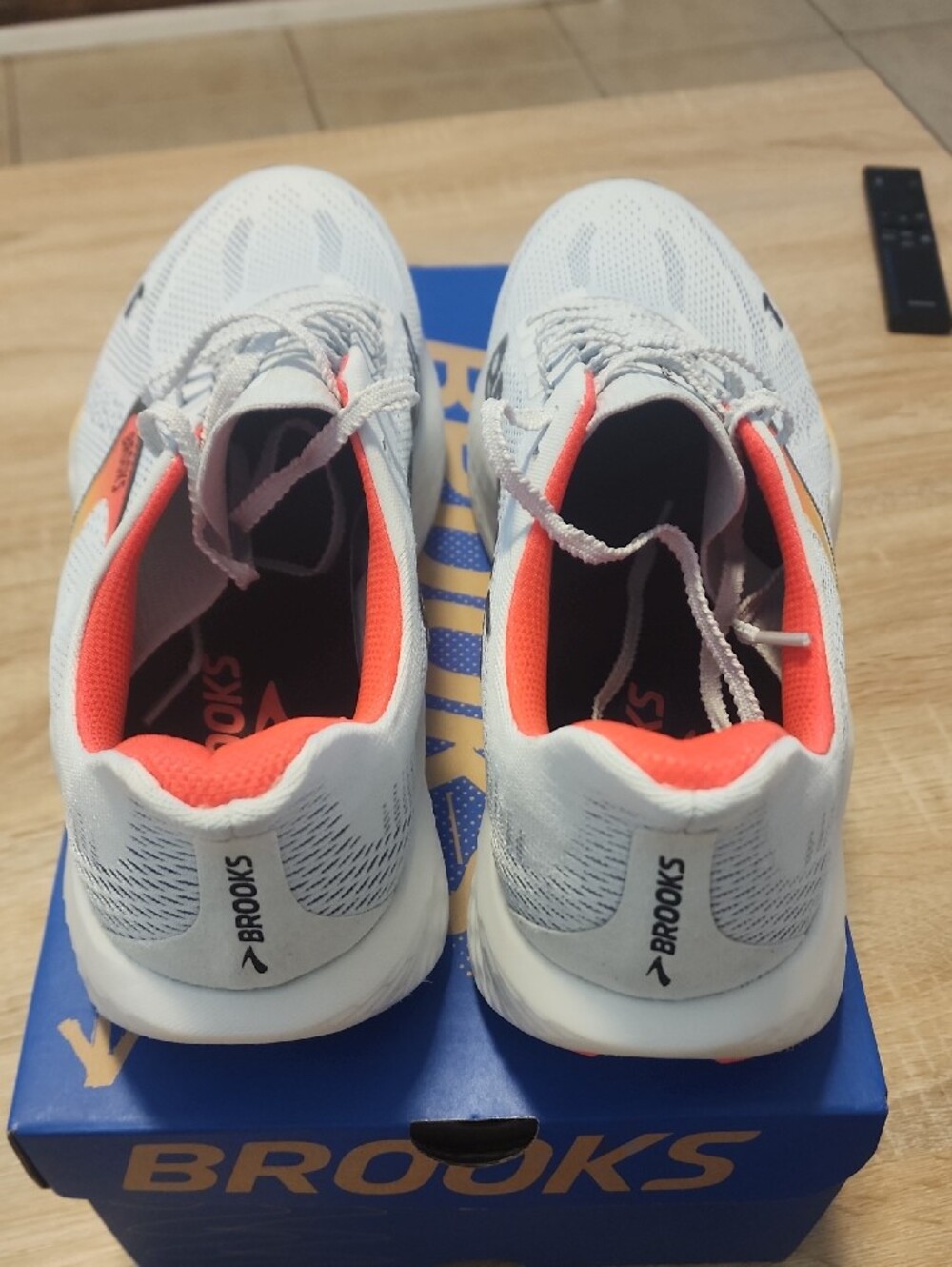 Brooks Men's Hyperion Max Sneakers - White with Orange Accent - Picture 3 of 5